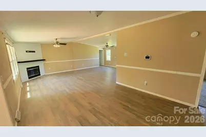 5401 Creek Run Court, Bessemer City, NC 28086 - Photo 9