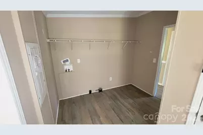 5401 Creek Run Court, Bessemer City, NC 28086 - Photo 7