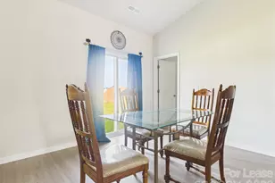 2130 Transatlantic Ave, Charlotte, NC 28215 - Photo 11