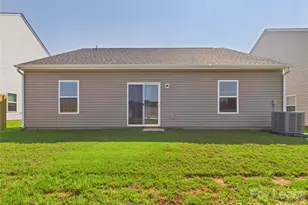2130 Transatlantic Ave, Charlotte, NC 28215 - Photo 21
