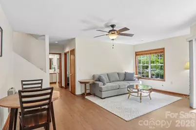651 E Park Place, Hendersonville, NC 28791 - Photo 25