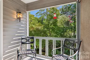 651 E Park Pl, Hendersonville, NC 28791 - Photo 33