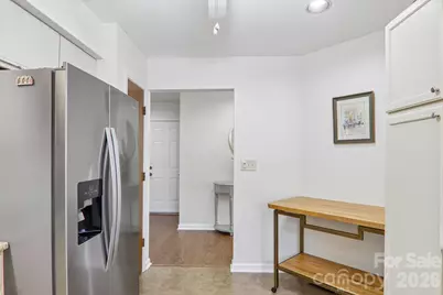 651 E Park Place, Hendersonville, NC 28791 - Photo 15