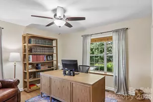 651 E Park Pl, Hendersonville, NC 28791 - Photo 21