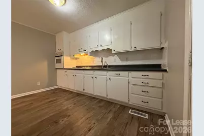155 W College Street, Stanley, NC 28164 - Photo 9