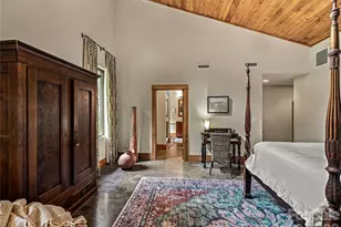 33 Robinson Creek Rd, Asheville, NC 28803 - Photo 19