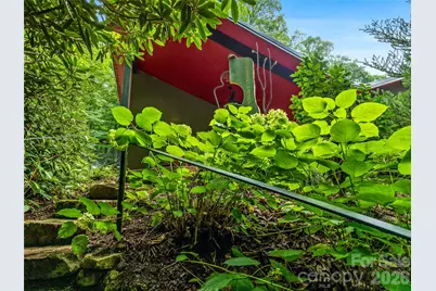 33 Robinson Creek Road, Asheville, NC 28803 - Photo 33