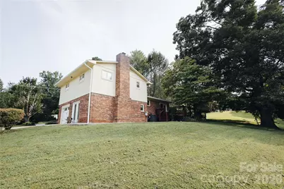 15 Golden Leaf Drive, Marion, NC 28752 - Photo 7