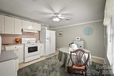 121 Rhyne Street, Morganton, NC 28655 - Photo 5
