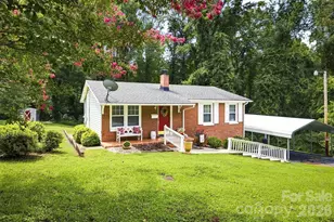 121 Rhyne St, Morganton, NC 28655 - Photo 1