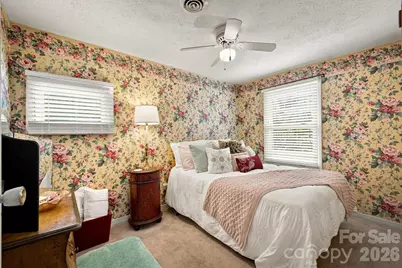 121 Rhyne Street, Morganton, NC 28655 - Photo 7
