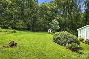 121 Rhyne St, Morganton, NC 28655 - Photo 21