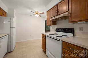 7203 Winery Ln, Charlotte, NC 28227 - Photo 13