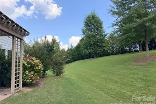 313 Harvest Valley Ln, Fort Mill, SC 29715 - Photo 3