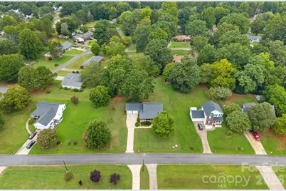 1320 Watts Drive, Charlotte, NC 28216 - Photo 27