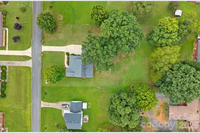 1320 Watts Drive, Charlotte, NC 28216 - Photo 7
