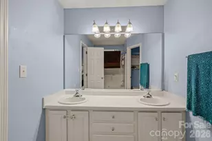 1320 Watts Dr, Charlotte, NC 28216 - Photo 21