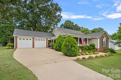 1320 Watts Drive, Charlotte, NC 28216 - Photo 9