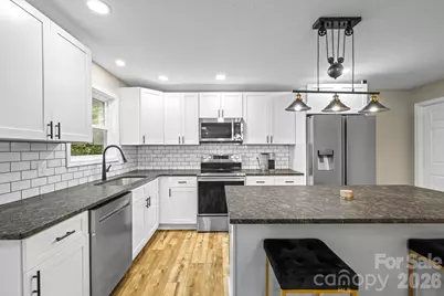 431 Judds Trail, Franklin, NC 28734 - Photo 7