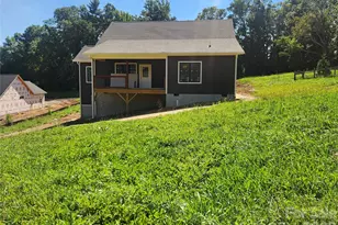 10 Setter Ln, Weaverville, NC 28787 - Photo 3