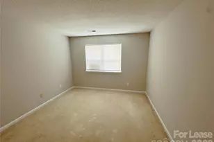 5745 Prescott Ct, Charlotte, NC 28269 - Photo 9