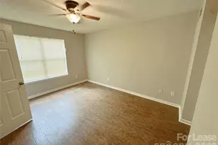 5745 Prescott Ct, Charlotte, NC 28269 - Photo 13