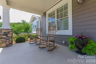 900 Vista Lake Dr, Candler, NC 28715 - Photo 13