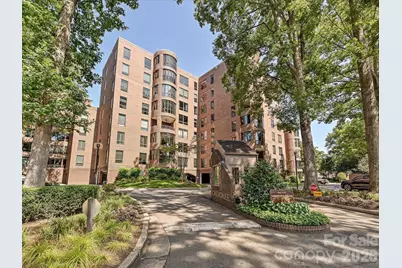 806 Cherokee Road, Charlotte, NC 28207 - Photo 1