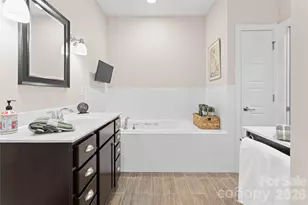 12701 Meetinghouse Dr, Cornelius, NC 28031 - Photo 21