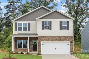 636 17th Ave Dr NE, Hickory, NC 28601 - Photo 1
