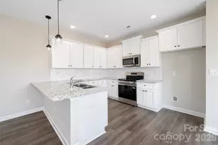 125 Pinnacle Xing, Shelby, NC 28152 - Photo 3