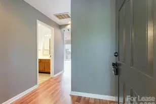 766 Marsh Rd, Charlotte, NC 28209 - Photo 5