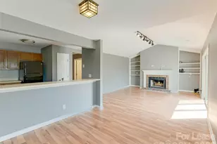 766 Marsh Rd, Charlotte, NC 28209 - Photo 17