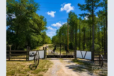 3203 Landfill Road, Mount Croghan, SC 29727 - Photo 7
