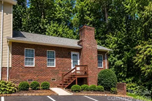 1491 20th Ave NE, Hickory, NC 28601 - Photo 1