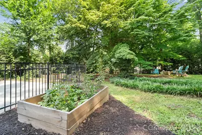 2911 Arundel Drive, Charlotte, NC 28209 - Photo 37