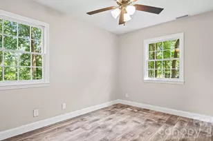 7823 Elwood Dr, Charlotte, NC 28227 - Photo 19