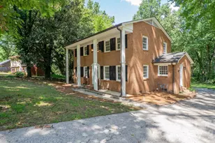 7823 Elwood Dr, Charlotte, NC 28227 - Photo 3