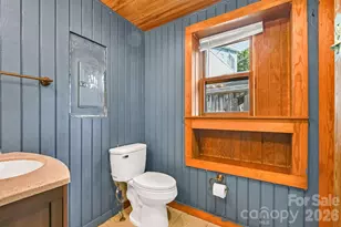 376 Fairview Rd, Asheville, NC 28803 - Photo 17