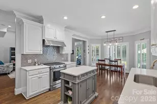 18525 Rollingdale Ln, Davidson, NC 28036 - Photo 9