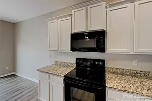 1372 Waylon Ave, Gastonia, NC 28054 - Photo 3
