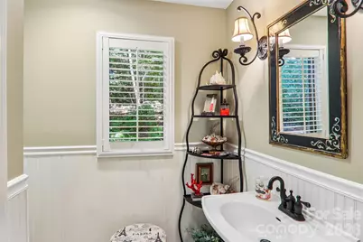 133 Larchmont Drive, Hendersonville, NC 28791 - Photo 15