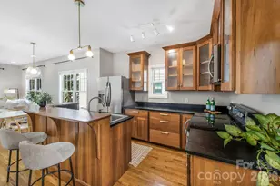 92 Martin Ave, Asheville, NC 28806 - Photo 3