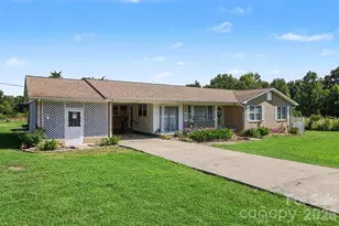 2997 Flat Creek Rd, Lancaster, SC 29720 - Photo 3