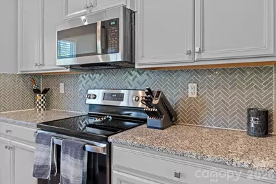 3037 Beeler Lane, Charlotte, NC 28208 - Photo 13