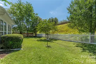 328 Planters Creek Rd, Fletcher, NC 28732 - Photo 29