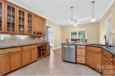 4904 Steepleton Way, Charlotte, NC 28215 - Photo 11