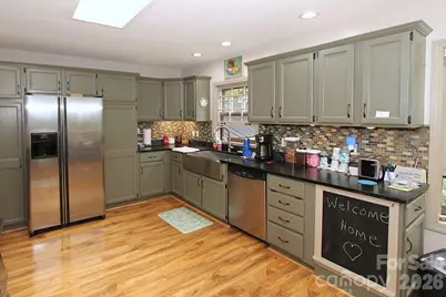86 Pine Ridge Road, Hendersonville, NC 28792 - Photo 9