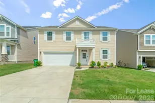 9517 Harvard Oak Ct, Charlotte, NC 28269 - Photo 1