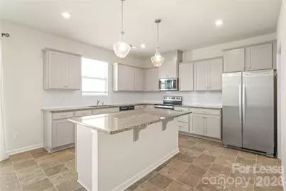 9517 Harvard Oak Court, Charlotte, NC 28269 - Photo 11